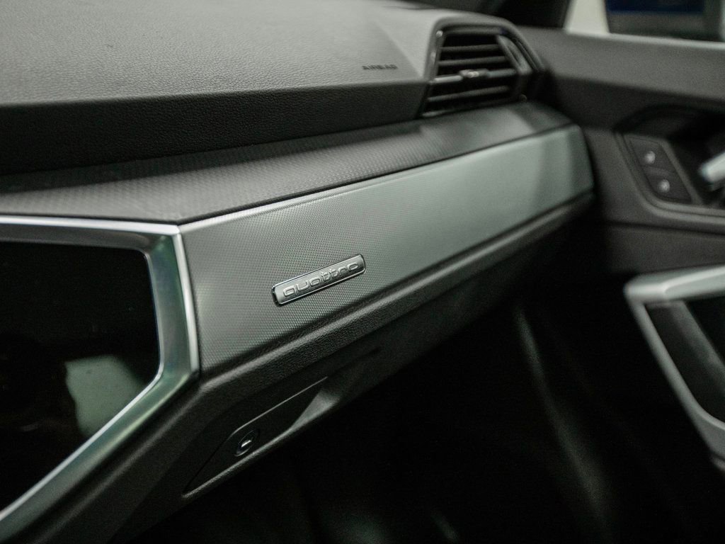 Used 2021 Audi Q3 2.0T Premium w/ Convenience Package image 22