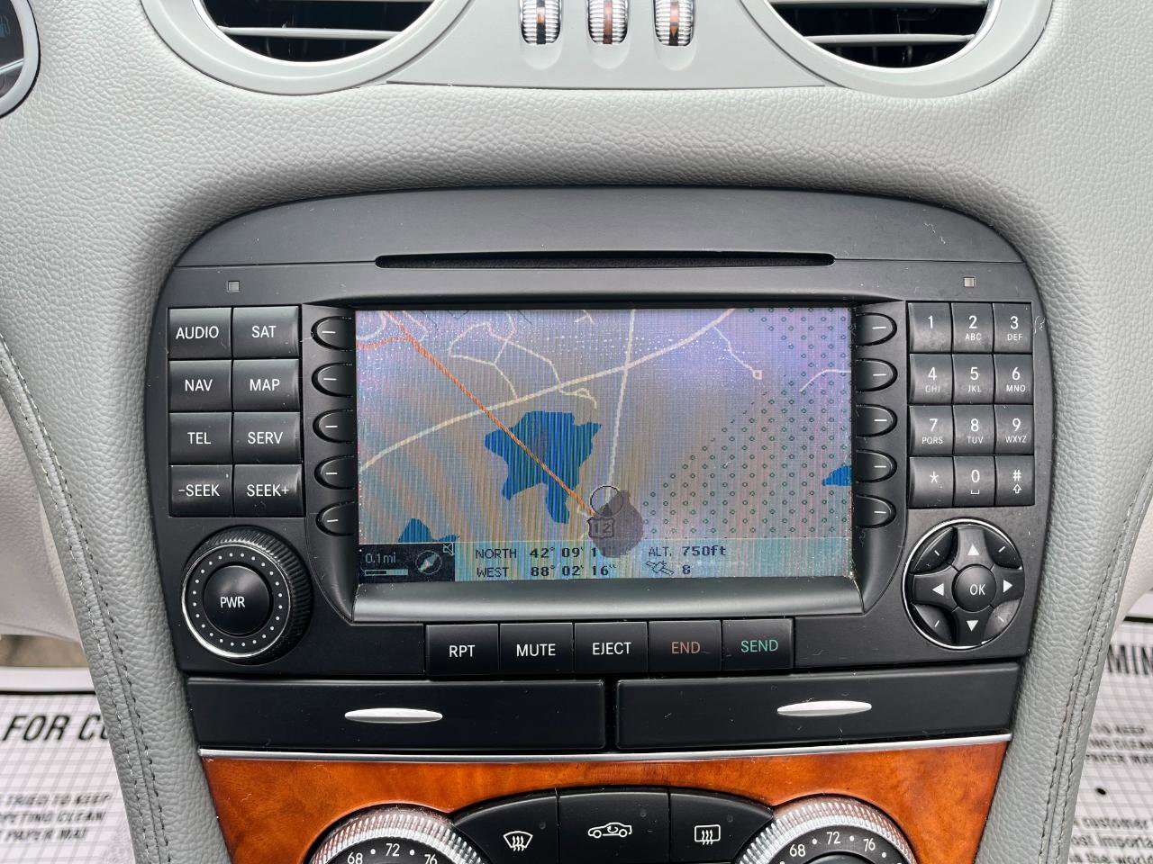 Used 2005 Mercedes-Benz SL 500 image 32