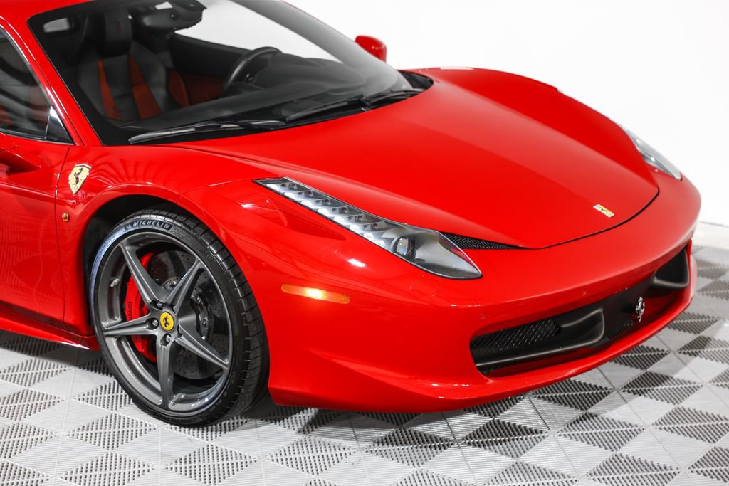 Used 2014 Ferrari 458 Italia Coupe RWD image 5