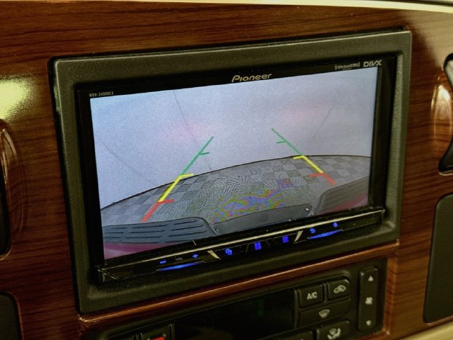 Used 2005 Ford F350 Lariat AWD/4WD image 13