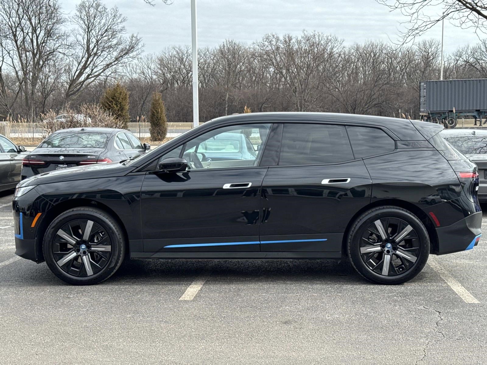 Certified 2023 BMW iX xDrive50 w/ BMW I Signature Blue Package image 8