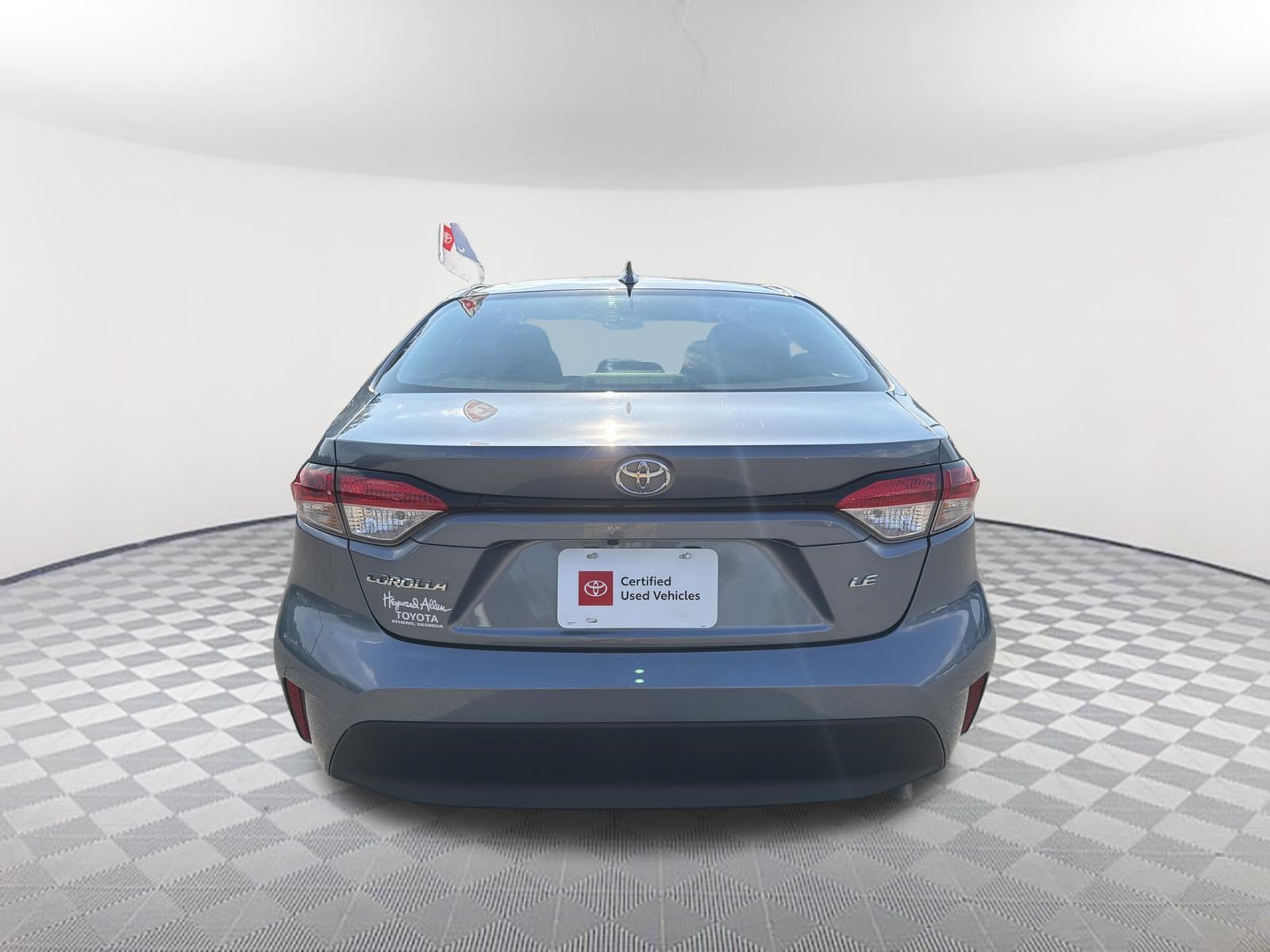 Certified 2025 Toyota Corolla LE FWD image 16