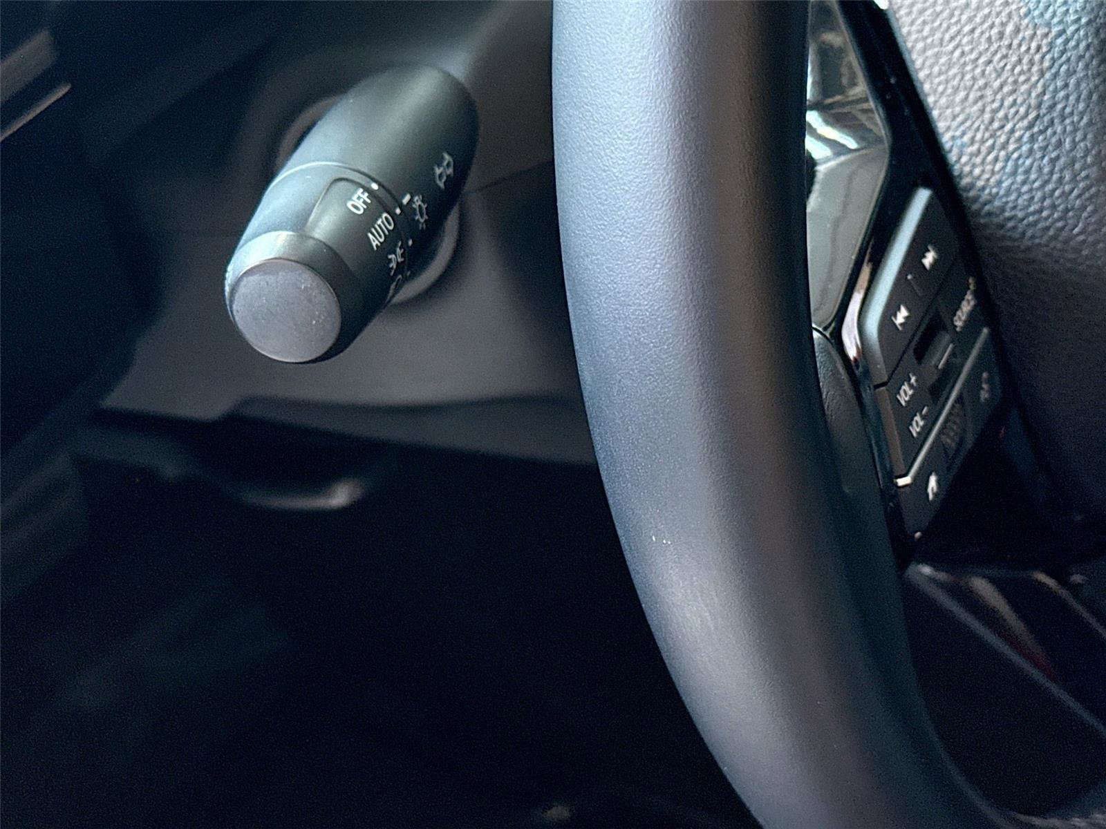 Used 2023 Honda Civic Sport image 10