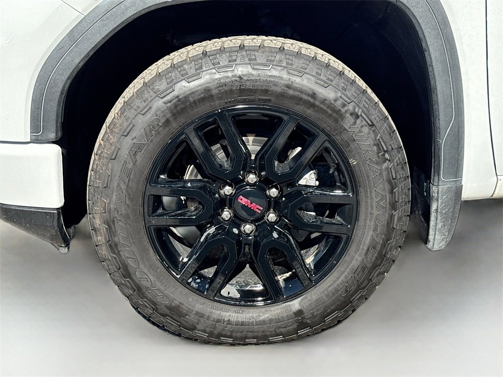 Used 2025 GMC Sierra 1500 Elevation image 31