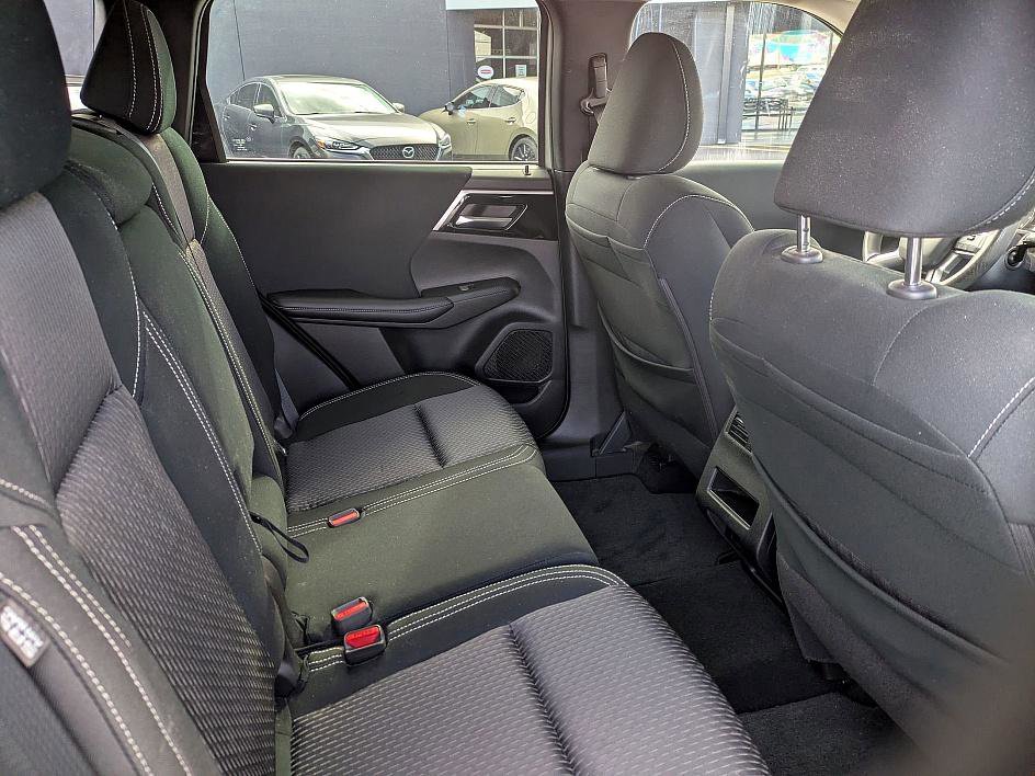 Used 2022 Mitsubishi Outlander ES image 28