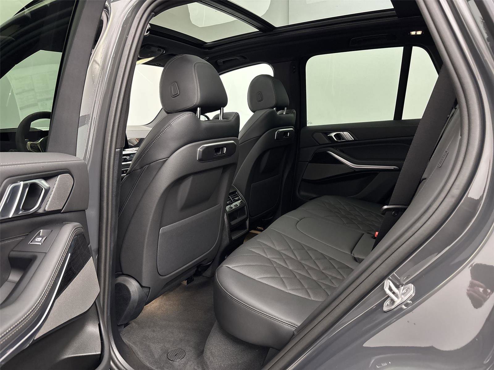 New 2026 BMW X5 xDrive50e AWD/4WD image 29