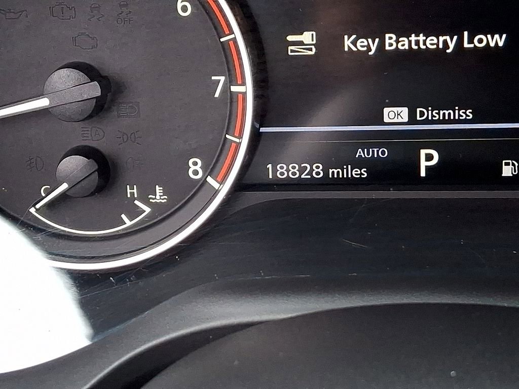 Used 2023 Nissan Rogue SV image 20