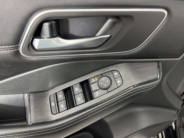 Used 2021 Nissan Rogue SV w/ Premium Package image 31