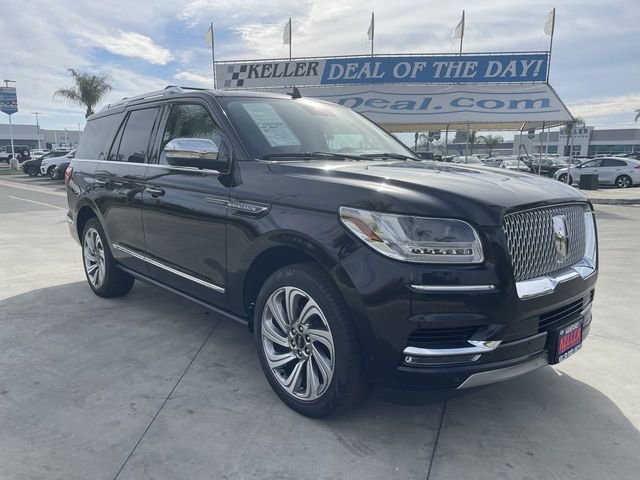 Used 2021 Lincoln Navigator Black Label w/ Cargo Convenience Package image 2