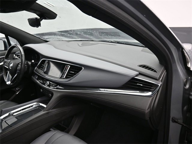 Used 2024 Buick Enclave Premium image 12
