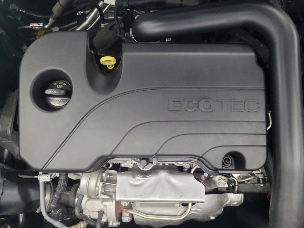 Used 2023 Chevrolet Equinox LT image 30