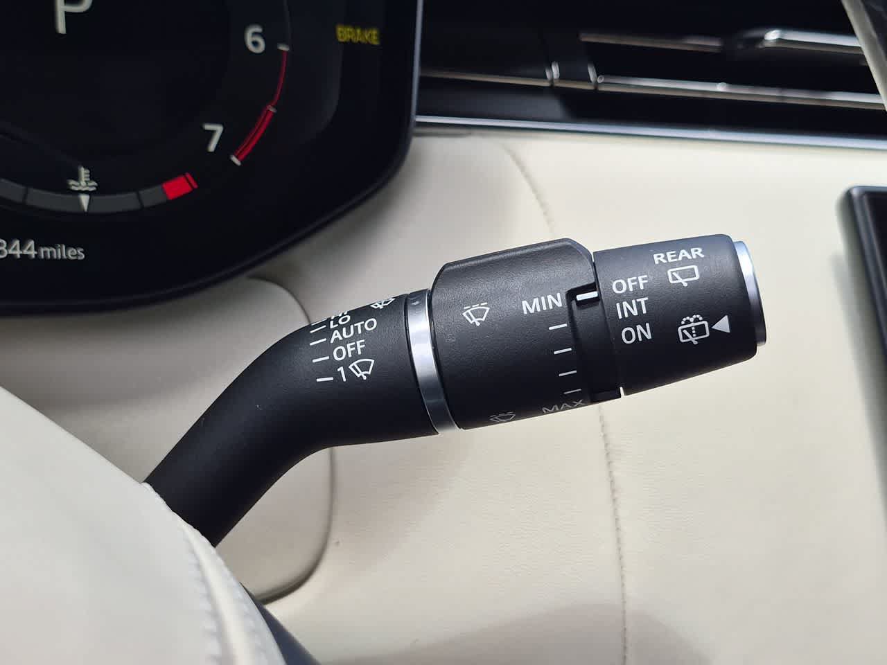 Certified 2023 Land Rover Range Rover SE AWD/4WD image 26