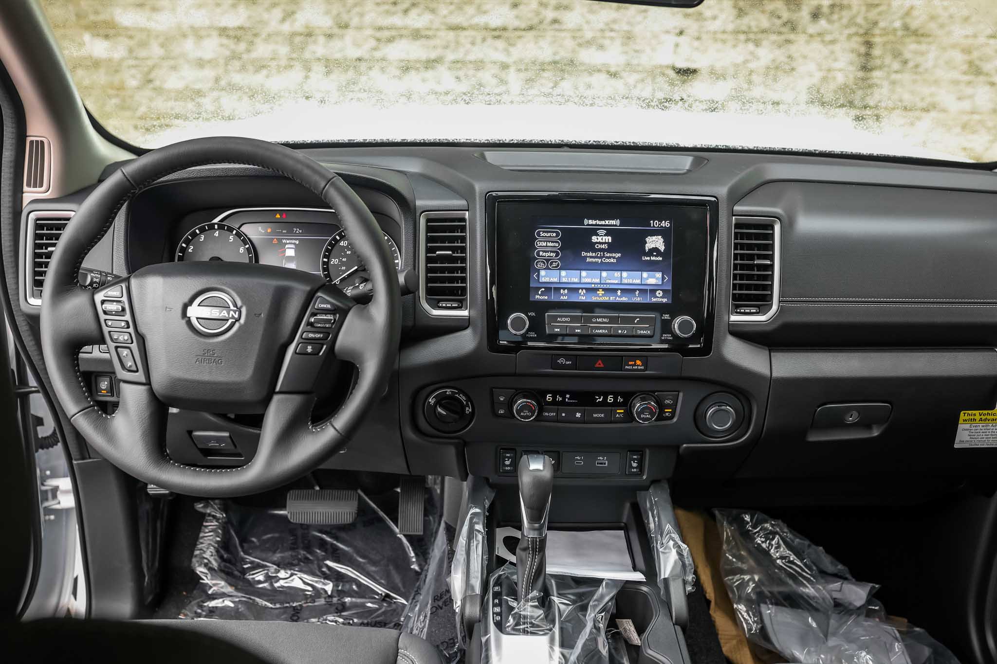 New 2024 Nissan Frontier SV w/ SV Convenience Package image 10