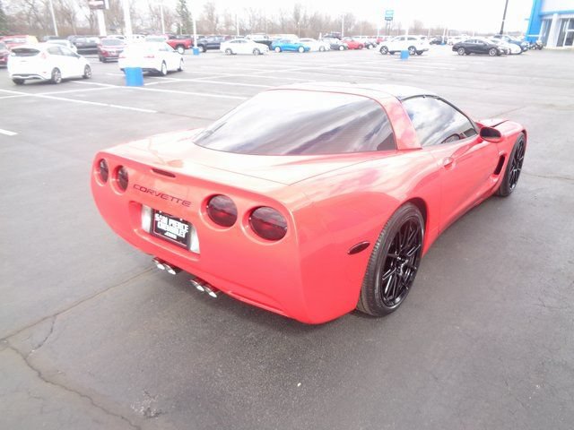 Used 2001 Chevrolet Corvette Coupe w/ Preferred Equipment Group2 RWD image 5