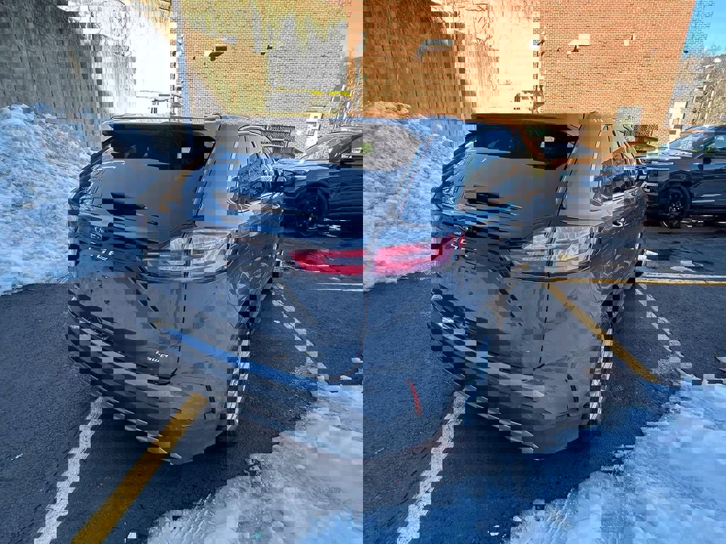 Used 2022 Ford Edge SEL w/ Convenience Package image 10