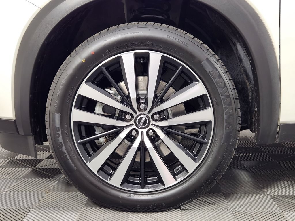 Used 2023 Nissan Pathfinder Platinum AWD/4WD image 21