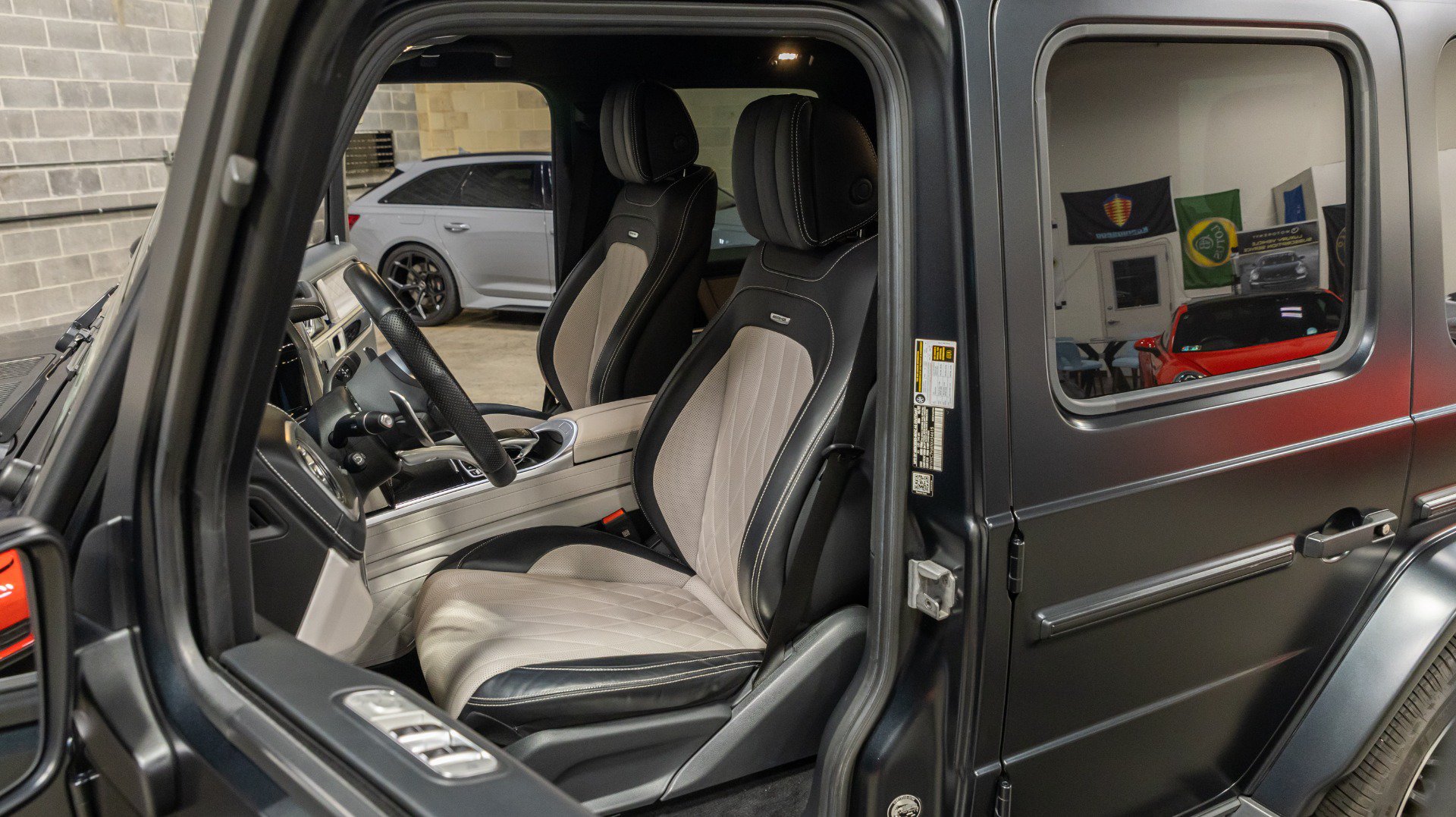 Used 2022 Mercedes-Benz G 63 AMG 4MATIC image 34