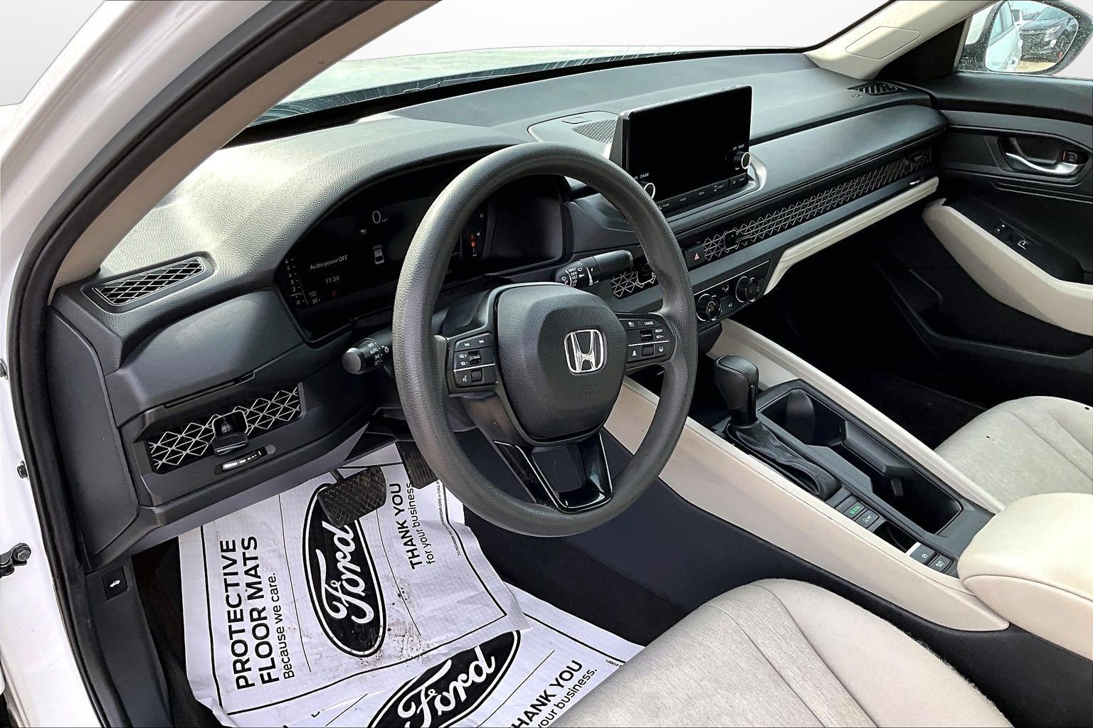 Used 2024 Honda Accord LX image 19
