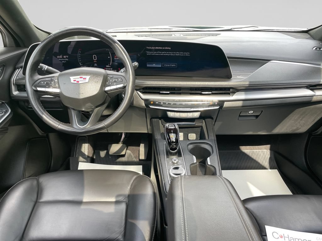 Certified 2024 Cadillac XT4 Premium Luxury w/ Cold Weather Package AWD/4WD image 20