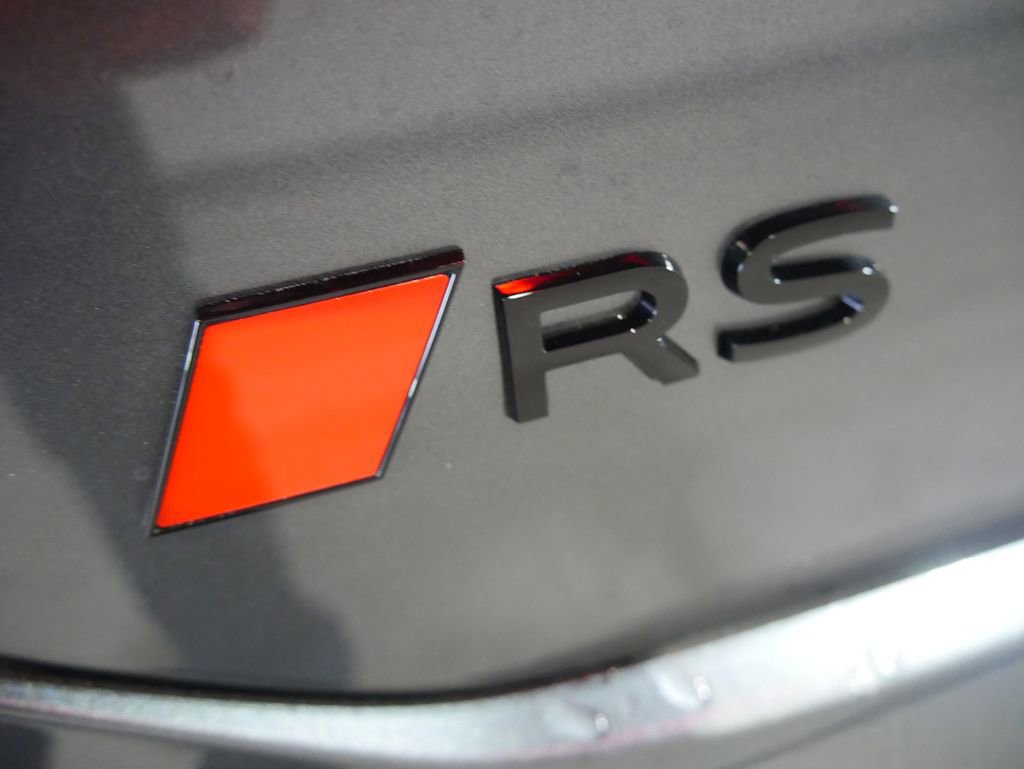 New 2026 Audi RS e-tron GT performance image 9