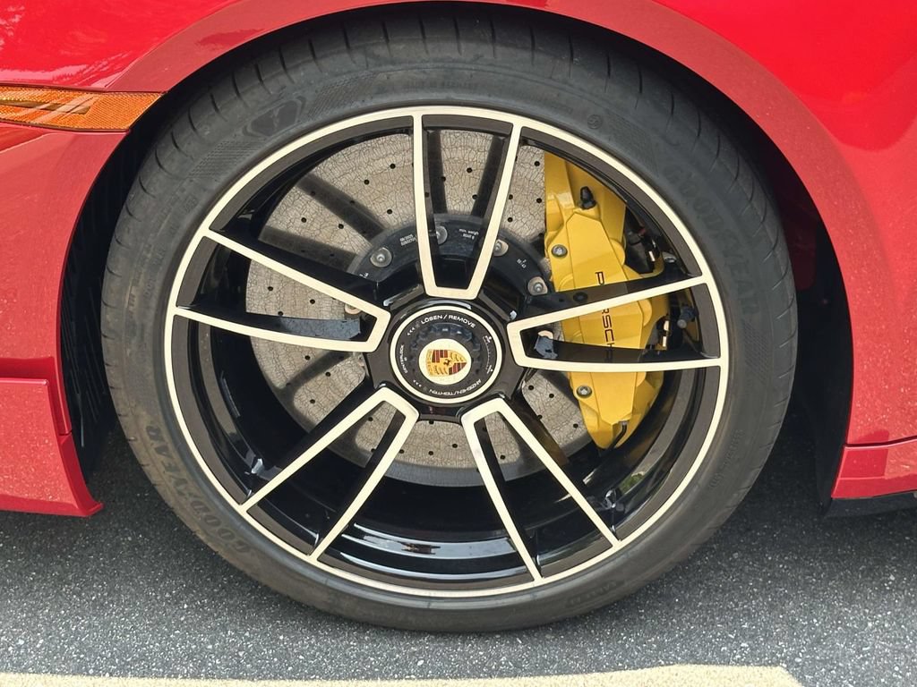 Certified 2025 Porsche 911 Turbo AWD/4WD image 10