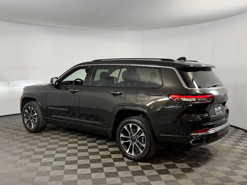 Certified 2023 Jeep Grand Cherokee L Overland w/ Rear Seat Video Group I AWD/4WD image 9