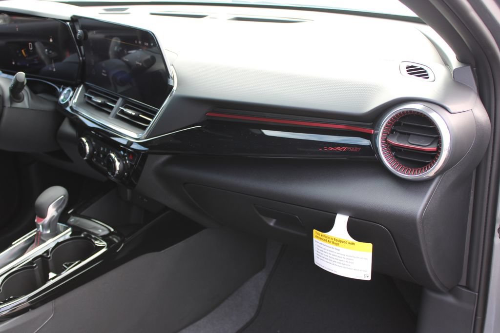 New 2026 Chevrolet Trax RS w/ Driver Confidence Package FWD image 31