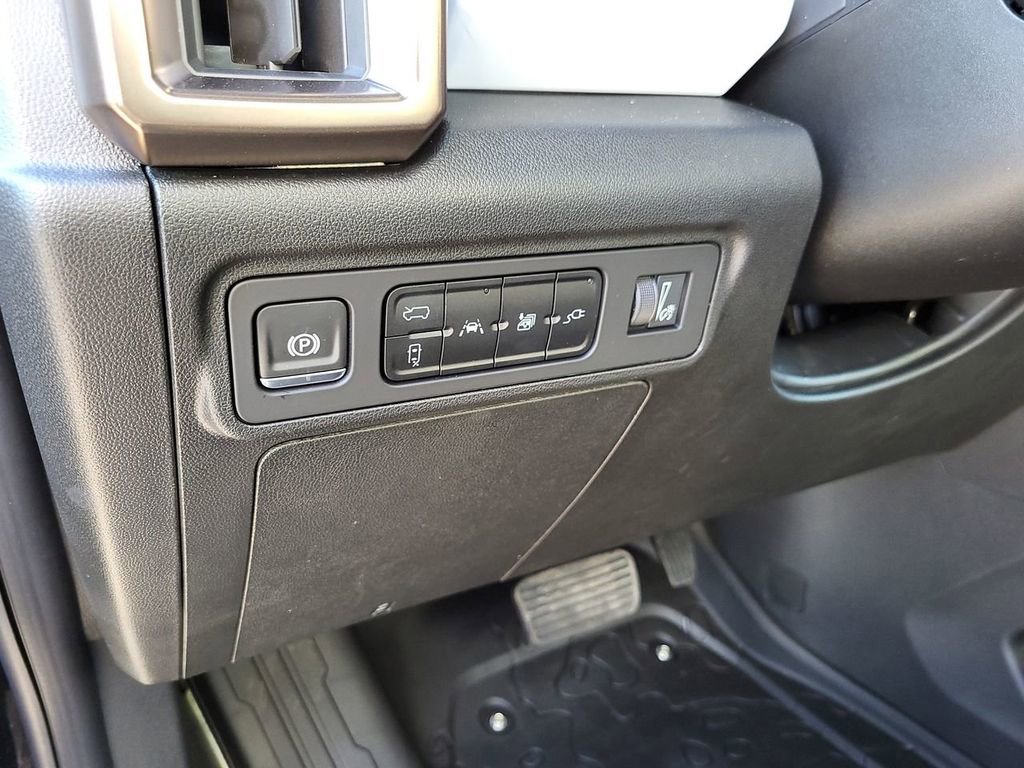 New 2025 GMC Hummer EV 3X w/ Extreme Off-Road Package image 12