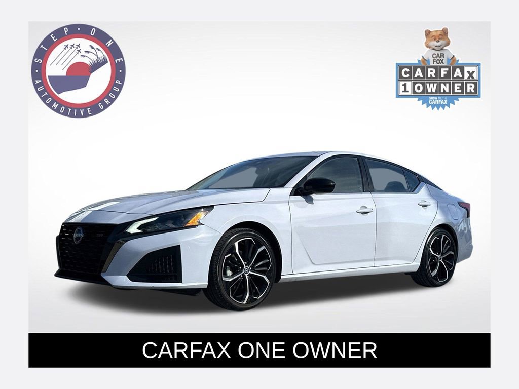 Used 2024 Nissan Altima 2.5 SR