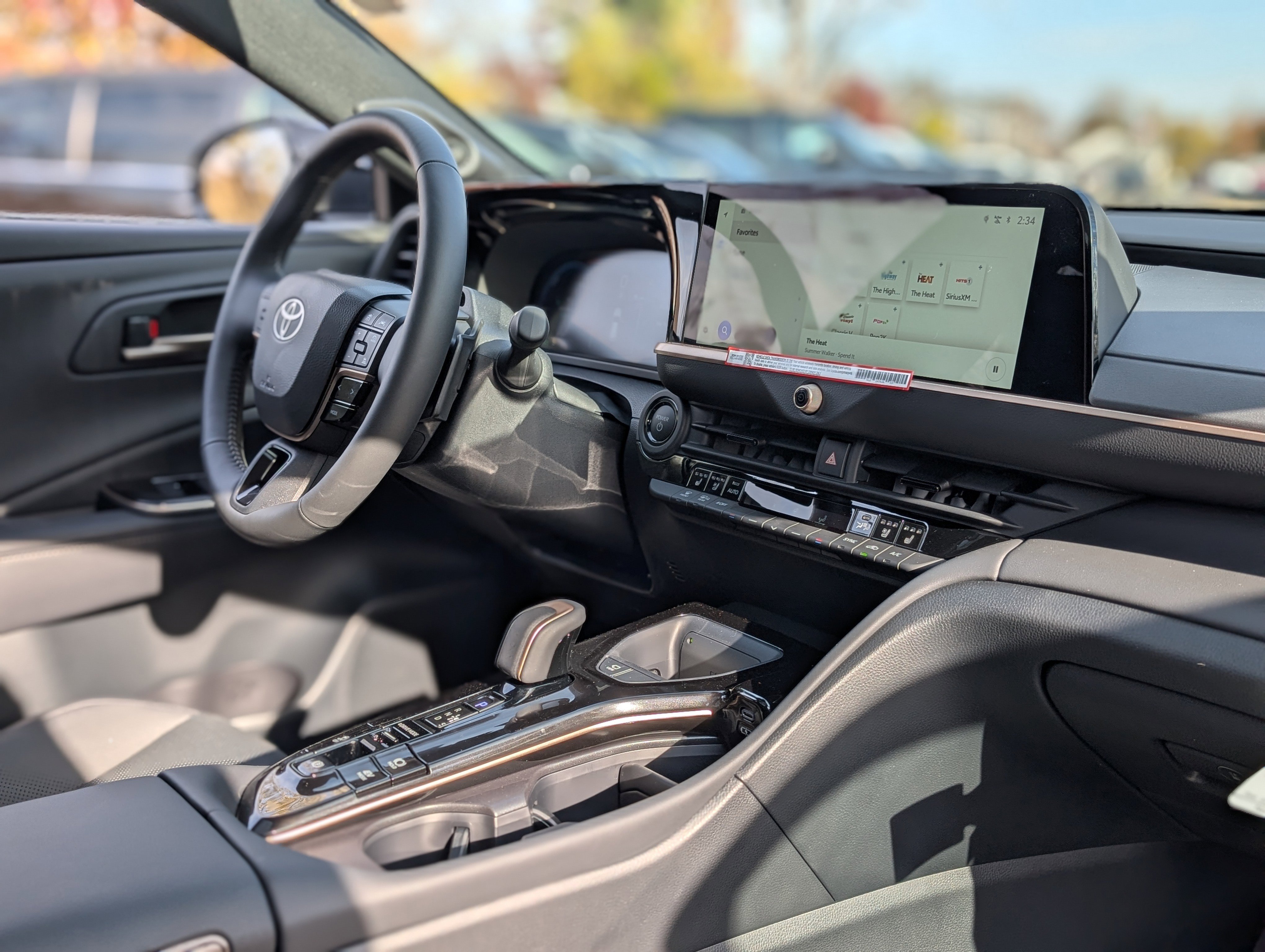 New 2025 Toyota Crown Signia image 34