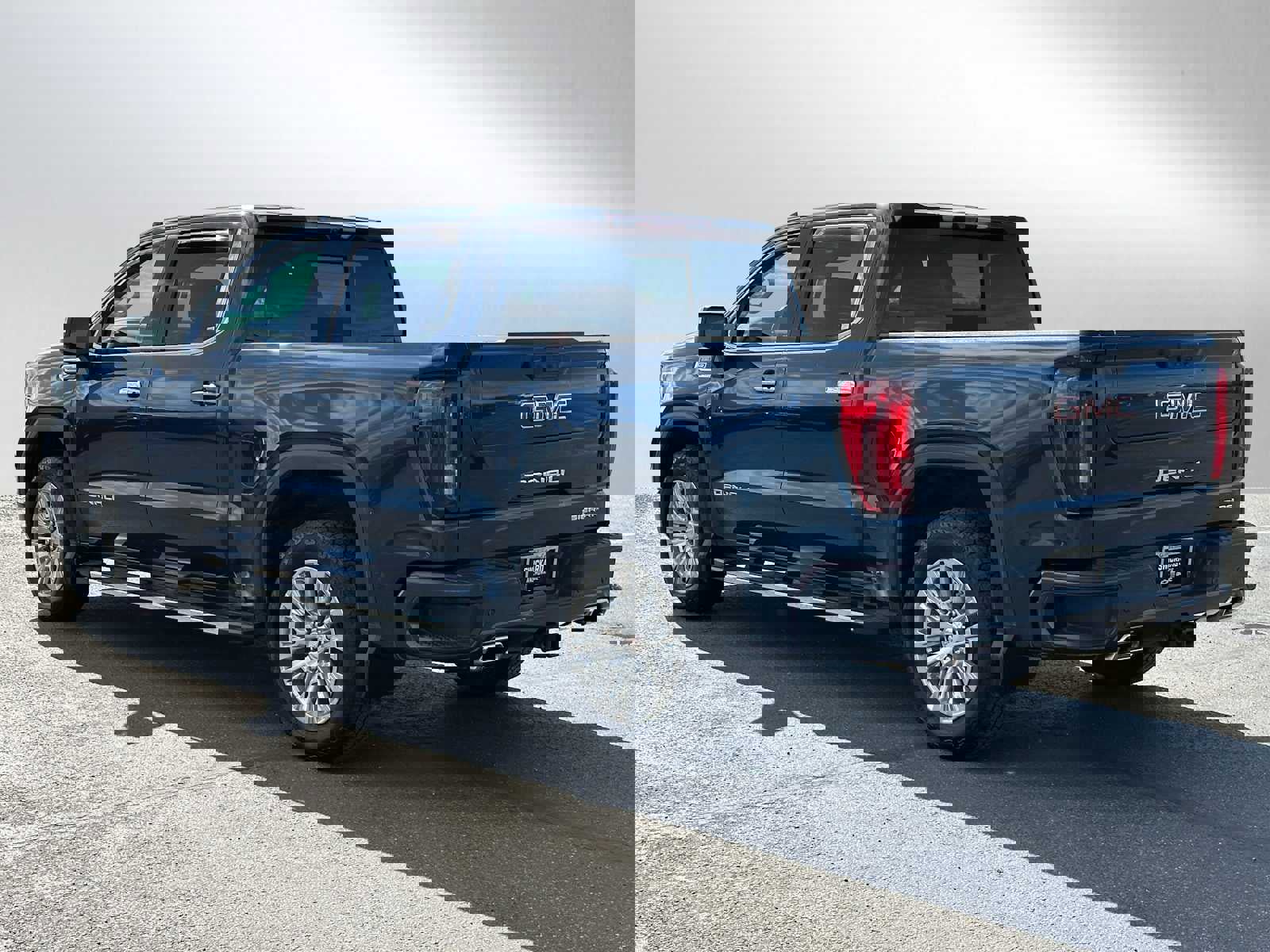 Used 2023 GMC Sierra 1500 Denali w/ Technology Package image 5