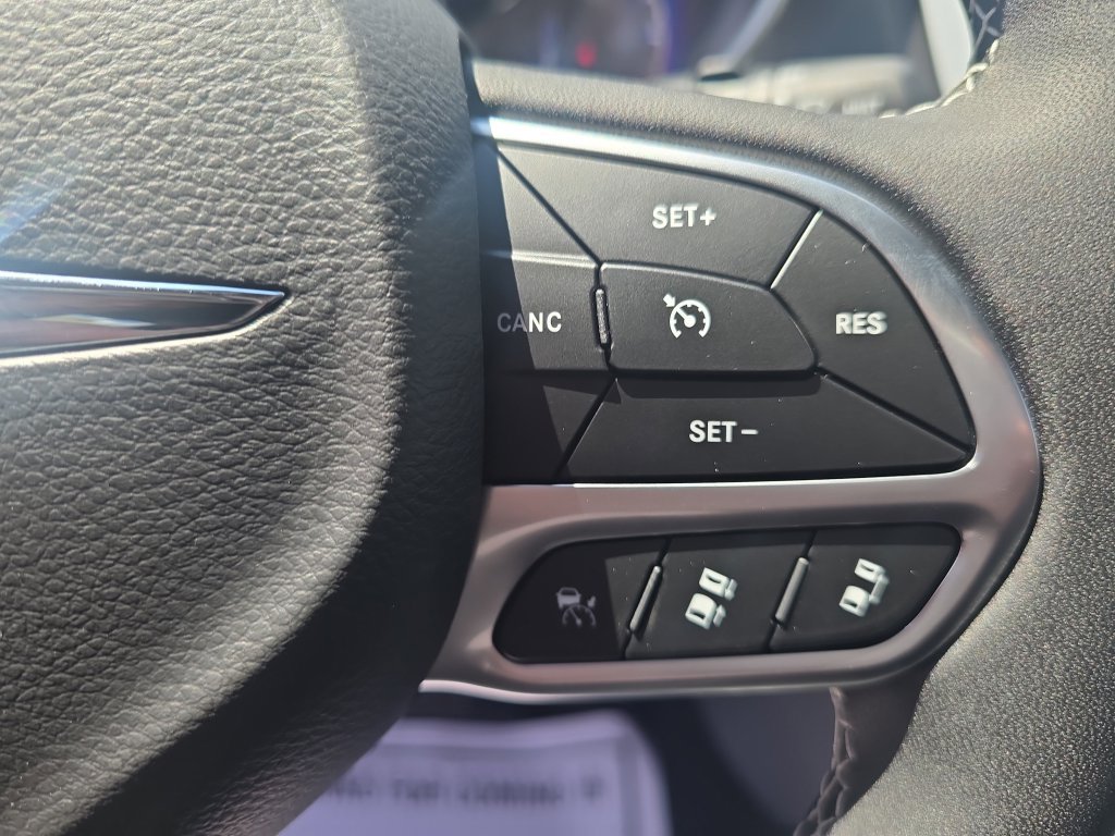 New 2025 Chrysler Voyager LX FWD image 17