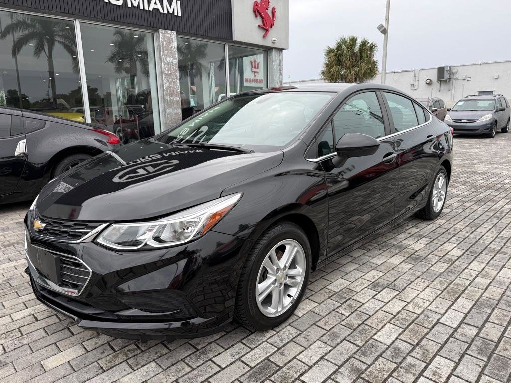 Used 2017 Chevrolet Cruze LT w/ Sun And Sound Package image 3