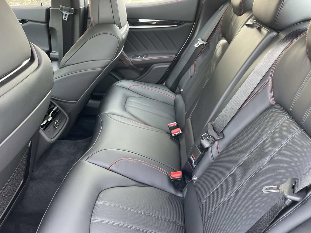 New 2024 Maserati Ghibli Modena Ultima Q4 image 23