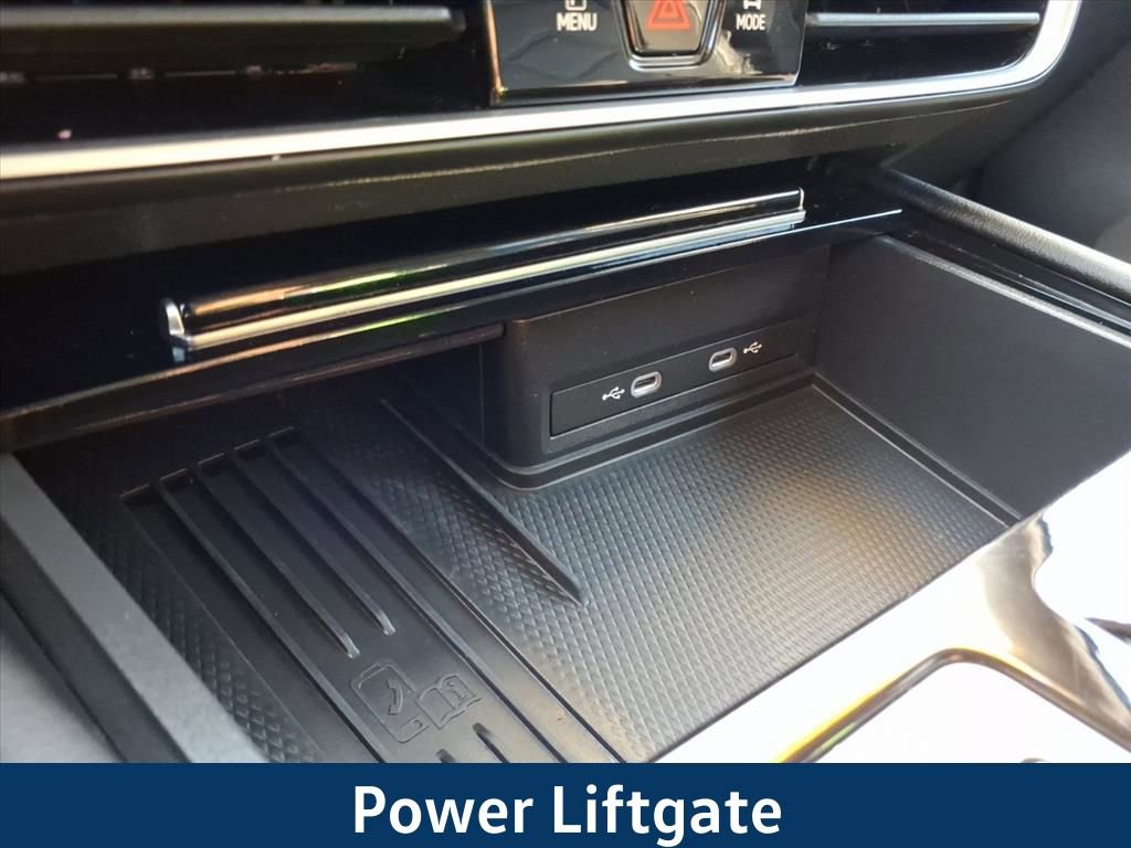 Used 2025 Volkswagen Atlas SE FWD image 6