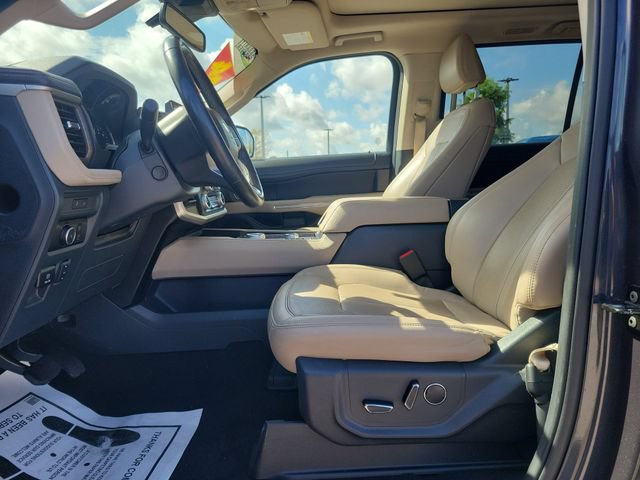 Used 2024 Ford Expedition Max Limited AWD/4WD image 15