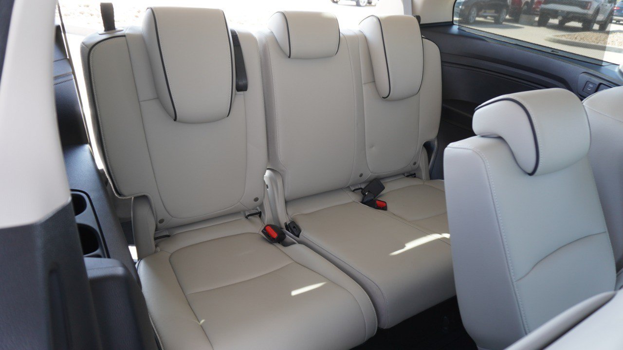 Used 2025 Honda Odyssey Touring image 39