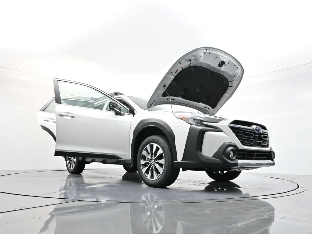 Used 2025 Subaru Outback Limited w/ Popular Package #2 AWD/4WD image 41
