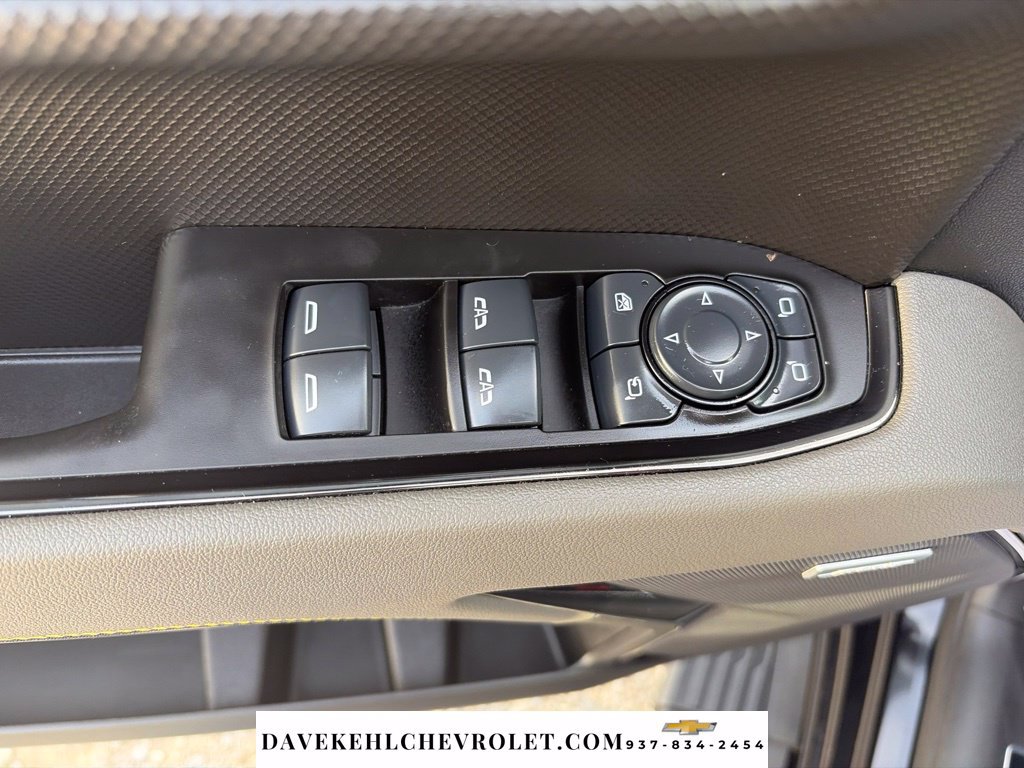 Used 2025 Chevrolet Silverado 1500 ZR2 w/ Technology Package AWD/4WD image 10