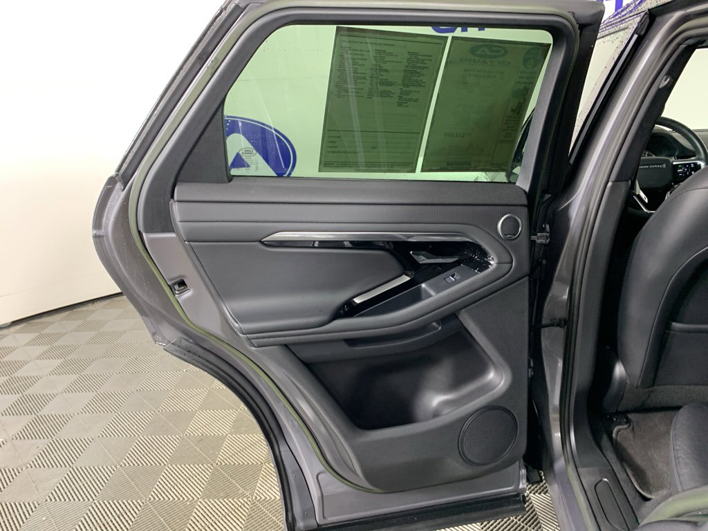 Used 2023 Land Rover Range Rover Evoque S image 29