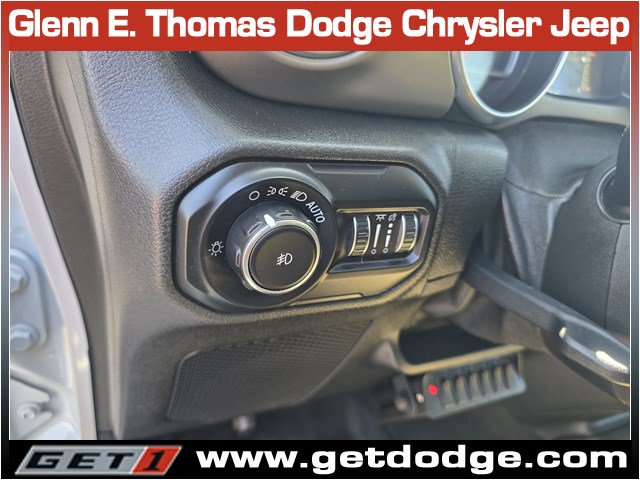 Used 2018 Jeep Wrangler Rubicon AWD/4WD image 20