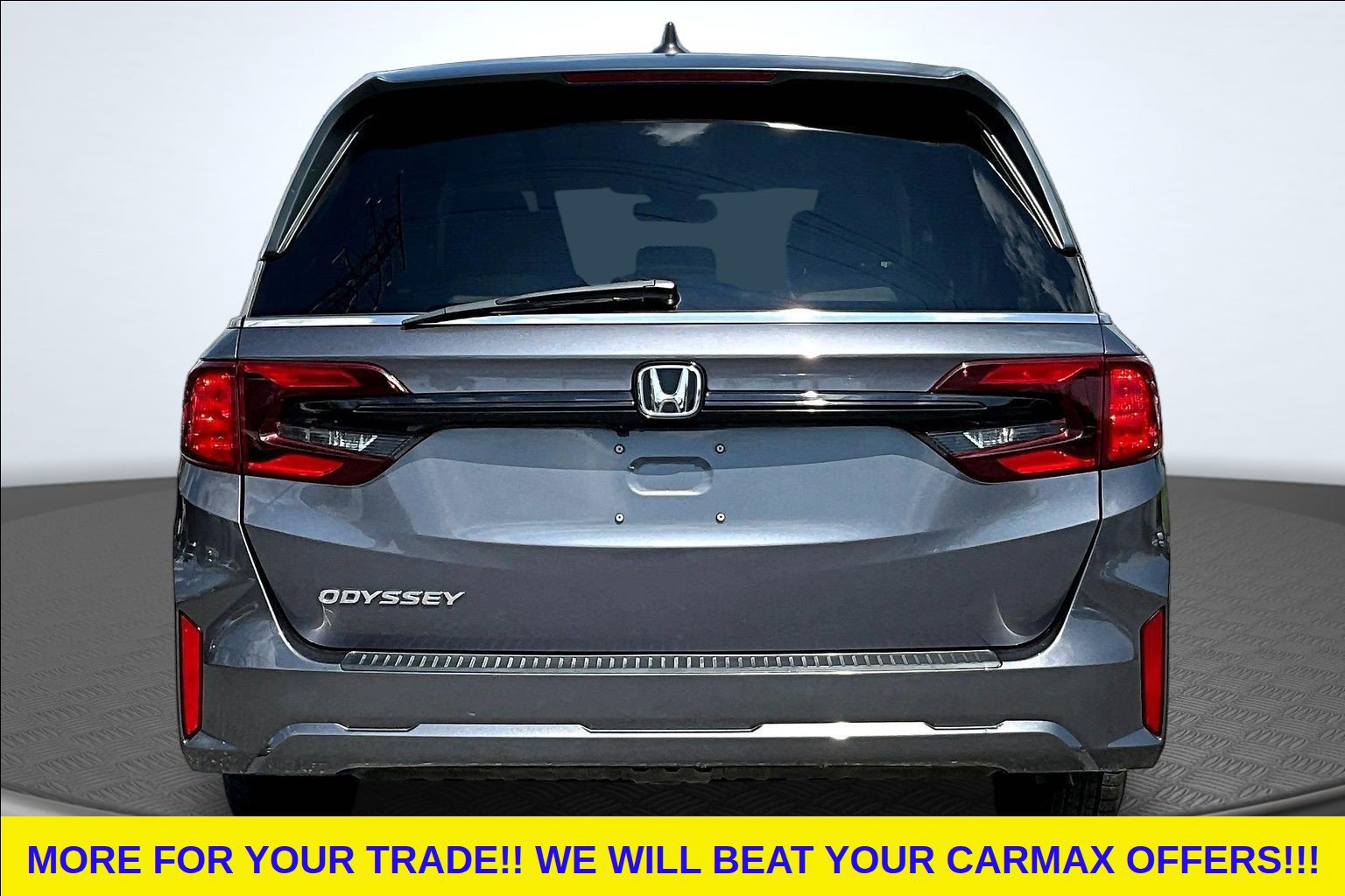 Used 2025 Honda Odyssey EX-L image 5
