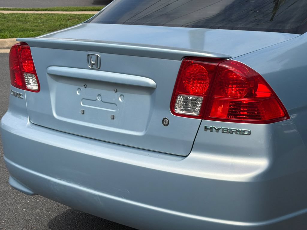 Used 2005 Honda Civic Hybrid Sedan image 5