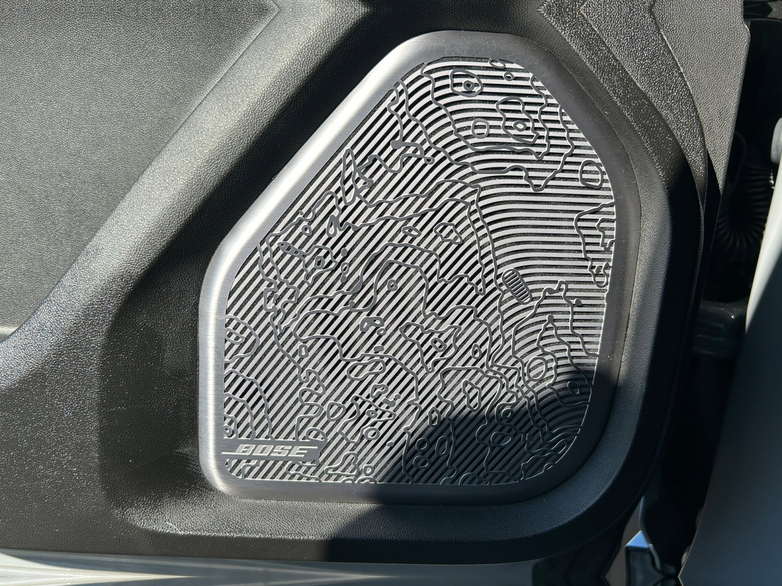 Used 2025 GMC Hummer EV 2X w/ LPO, Sport Package image 26