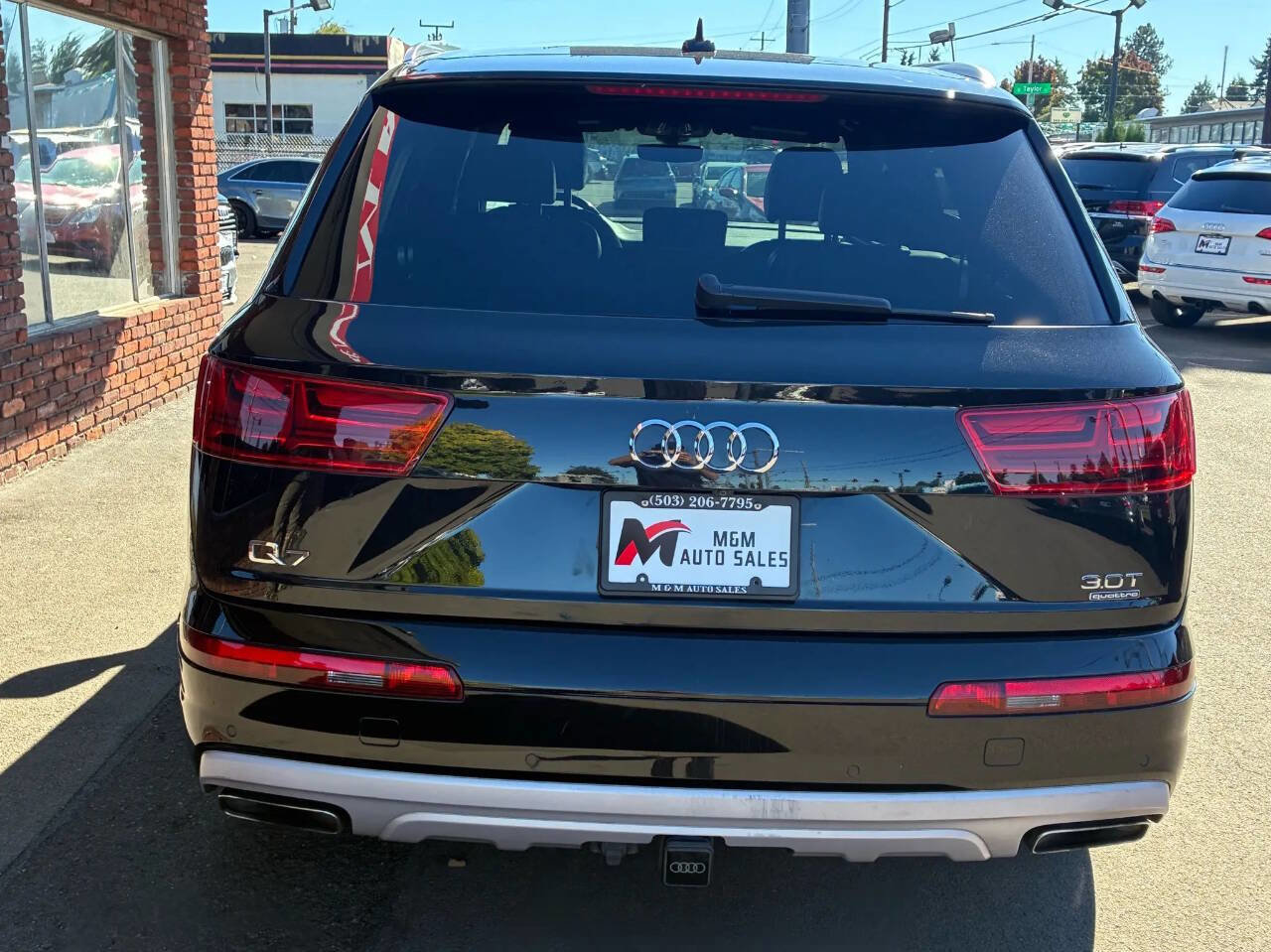 Used 2017 Audi Q7 3.0T Premium Plus image 4