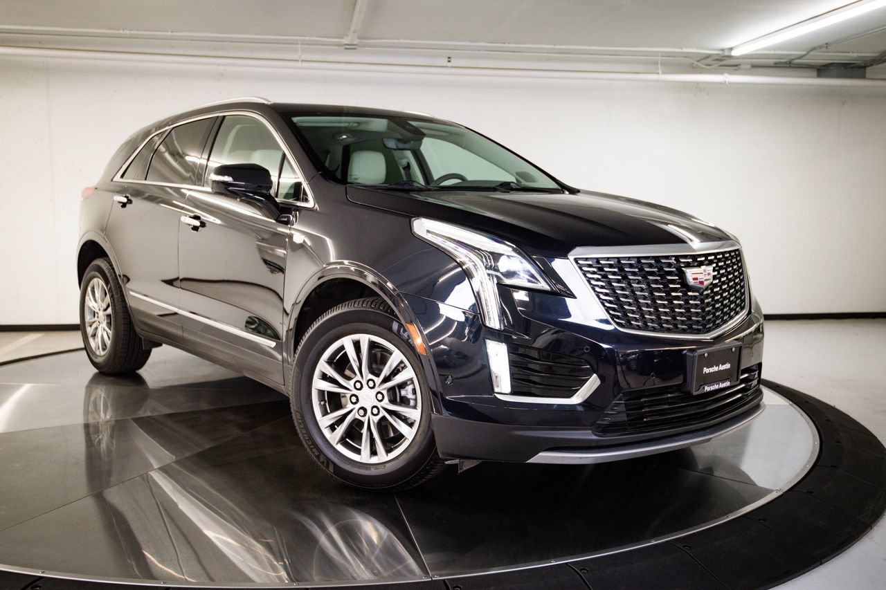 Used 2022 Cadillac XT5 Premium Luxury w/ Technology Package FWD image 9
