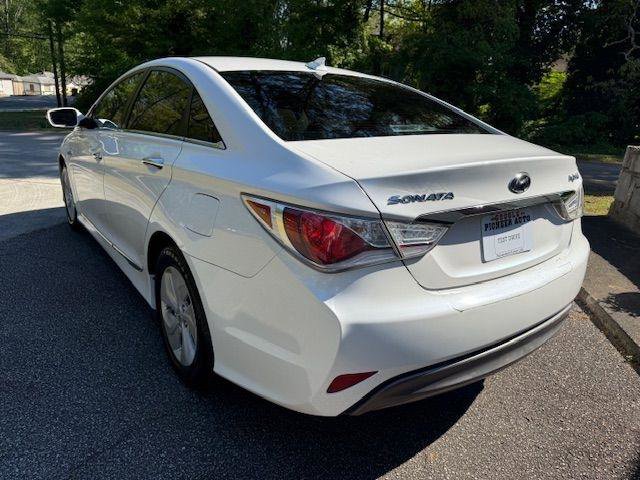 Used 2015 Hyundai Sonata Hybrid image 29