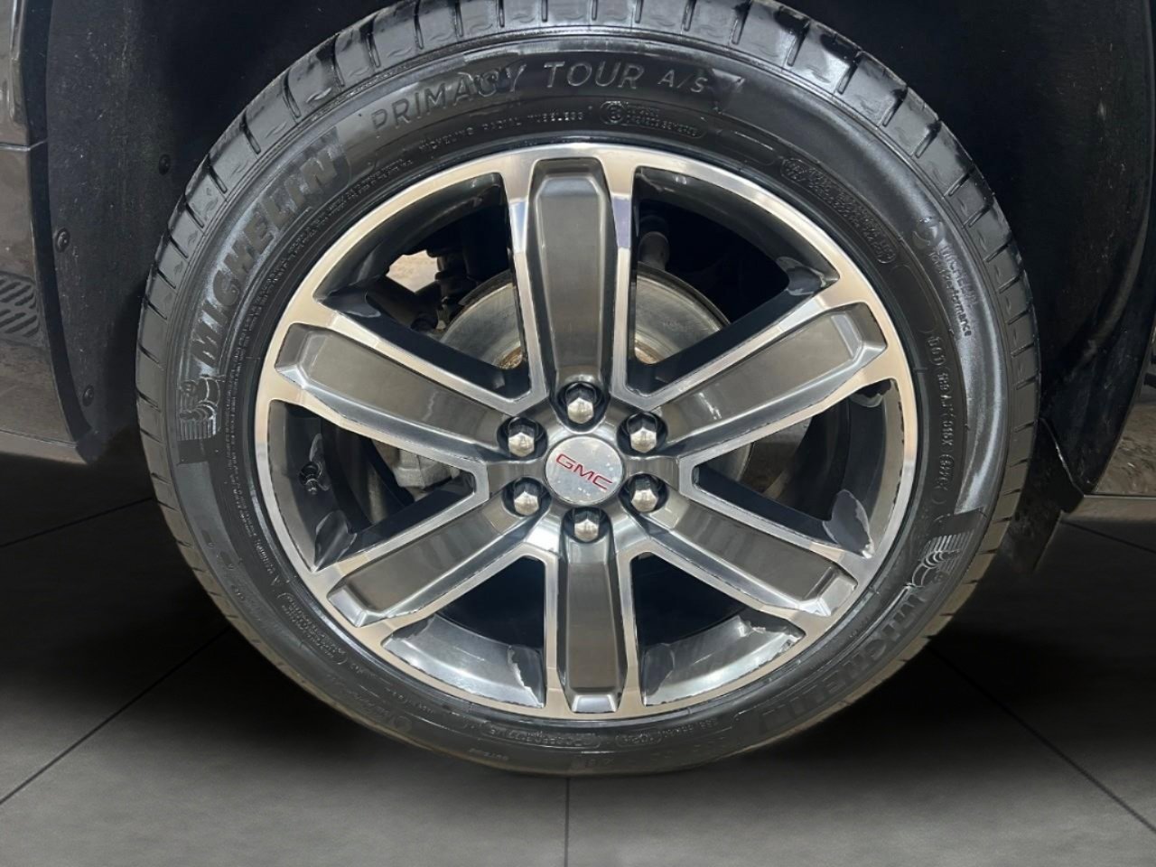 Used 2019 GMC Acadia Denali w/ Technology Package image 10