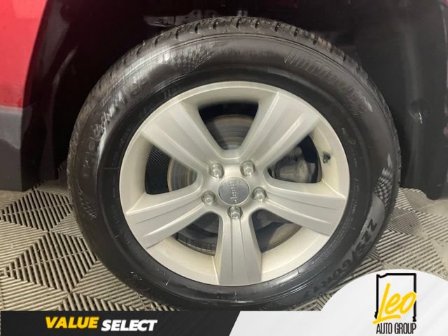 Used 2014 Jeep Patriot Sport w/ Power Value Group AWD/4WD image 22