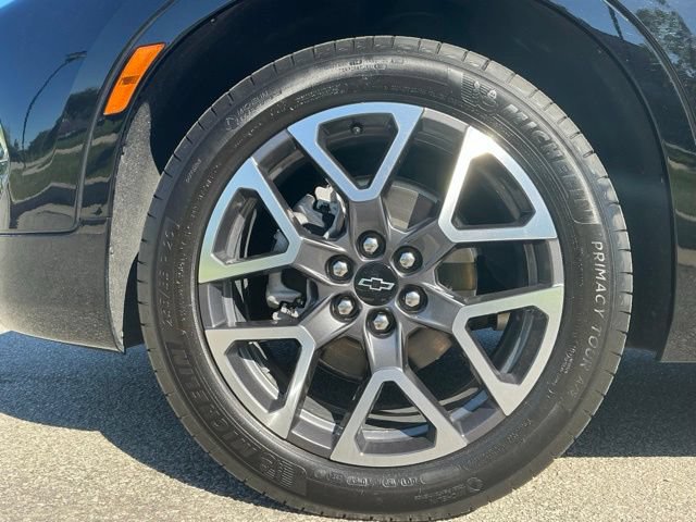 Used 2025 Chevrolet Blazer RS w/ Enhanced Convenience Package AWD/4WD image 14
